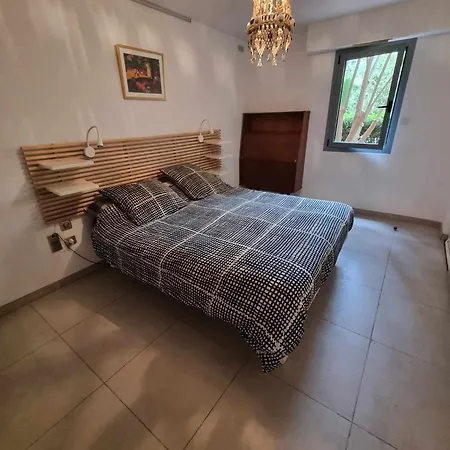 Monte-carlo Hill Apartment